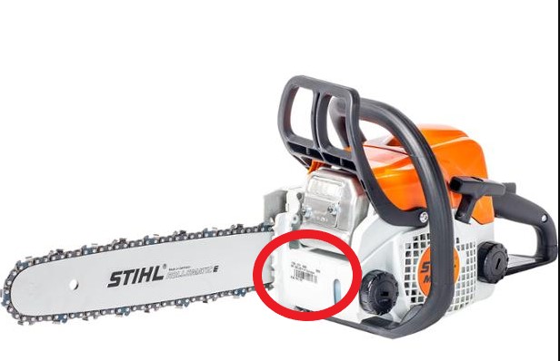 Étiquette du numéro de série d'une tronçonneuse STIHL